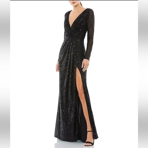 Ieena for Mac Duggal Black Long Sleeve Deep Surplice V-Neck Sequin Gown 6 - Picture 1 of 13